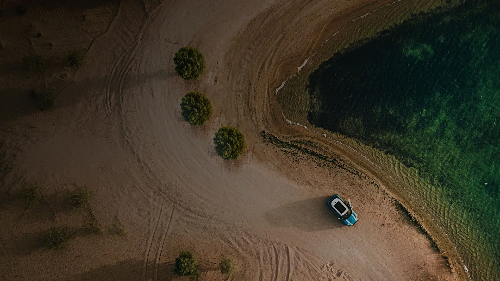 SUV